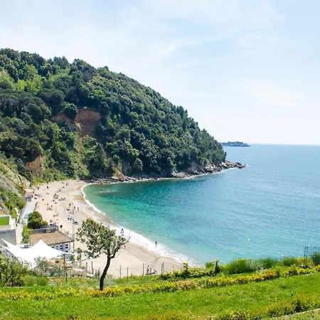Baia Blu Rta Apartmanhotel Lerici