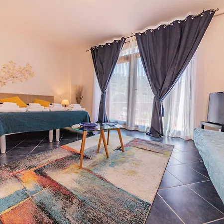Baia Blu Rta Apartmanhotel Lerici