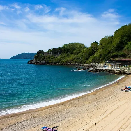 Baia Blu Rta Aparthotel Lerici